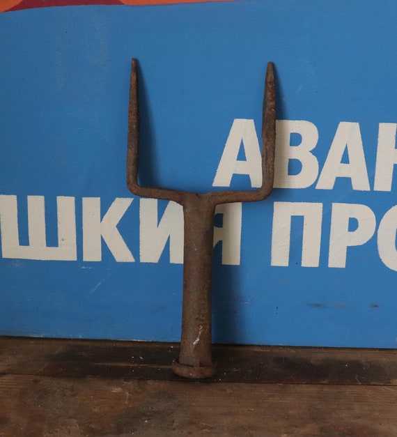Vintage Cast Iron Scythe Sharpening Tool