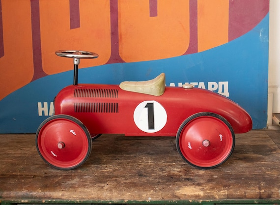 Vintage Ride-on Car Vilac