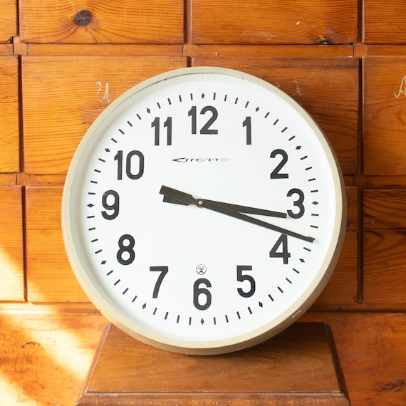 Large Vintage Strela USSR Wall Clock – Soviet Industrial Factory Clock