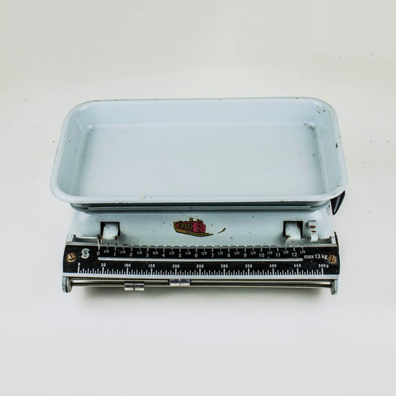 Vintage KZ Czechoslovakian Kitchen Scale