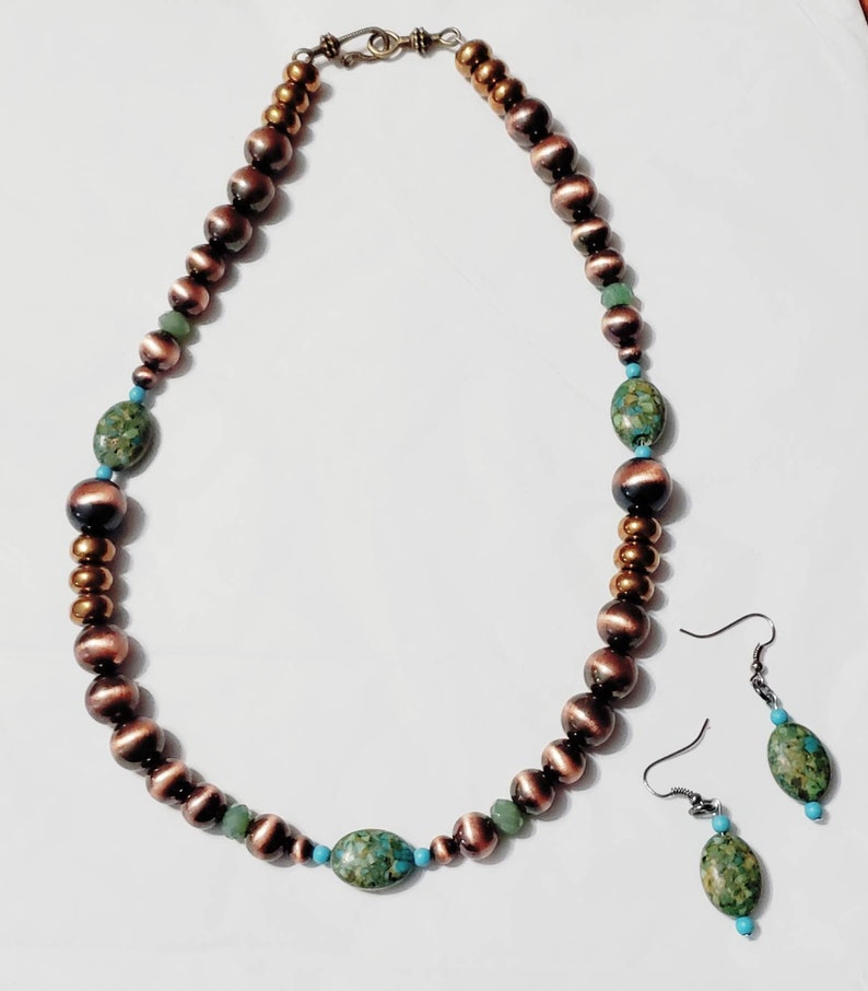 Copper indian Pearl/'sgreen stones