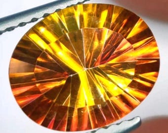 2.46 Carat Yellow Mystic Quartz Gemstone. Unqiue Gemstone. Genuine Mined Loose Gemstones for Pendants & Jewelry. Real Gemstone. Treated.