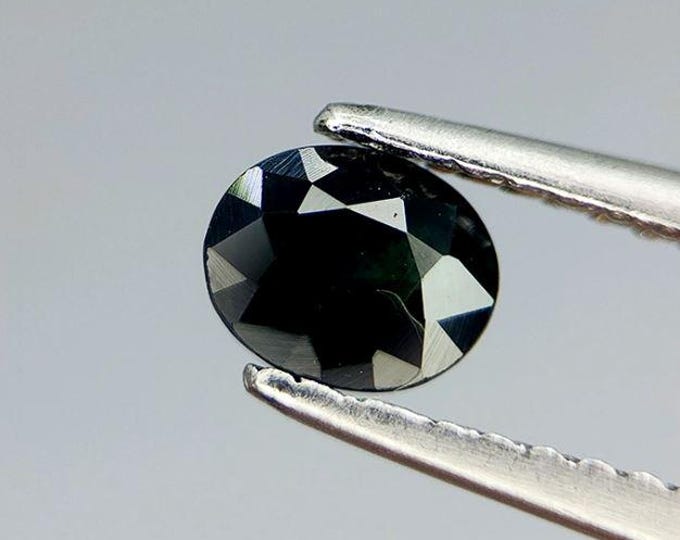 0.49 Carat Natural Dark Green/Blue Sapphire Oval Cut. Genuine Earth Mined. SI.  5 x 4 x 3 mm. Heated. Loose Gemstones for Jewelry.