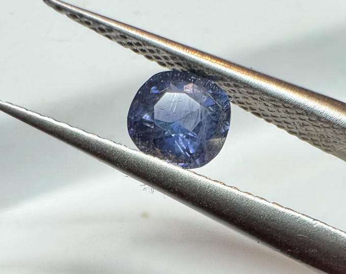 0.45 Carat Spinel Midnight Blue. 100% Natural. 4.5 x 4.6 x 2.7 mm. Loose Gemstone for Jewelry Making and Gifts. Earth Mined. SI