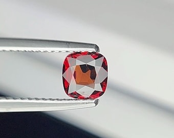 0.66 Carat Spinel Blood Red 100% Natural Unheated 5.59 x 5.31 x 2.60 mm Loose Gemstone for Jewelry Making and Gifts. Earth Mined.