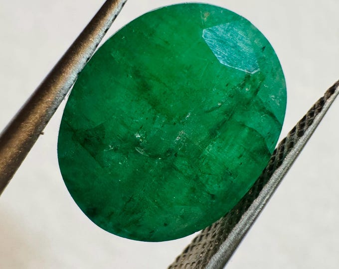 5.70 Carat Genuine Mined Large Natural Faceted Emerald for Making Jewelry or Pendants. Opaque Green Emerald Oval Cut. Birthstone.
