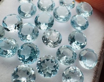 0.53 Carat Sky Blue Topaz. 4 x 4 mm. Loose Gemstone for Jewelry Making and Gifts. Earth Mined. Sky Blue Topaz. Irradiated/Heated