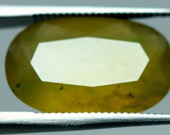 7.45 Carat Natural Hydrogrossular Garnet Oval Untreated 16.70 x 10.57 x 05.51 mm Loose Gemstone for Jewelry Making and Gifts. Earth Mined.