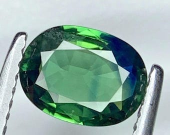 1.47 Carat Natural Forest Green Sapphire Oval Cut 8.1 x 6.2 x 3.0 mm Loose Gemstone for Jewelry Making and Gifts. Genuine Earth Mined.