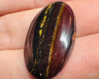 23.25 Carat Iron Tigers Eye Cabochon. Healing Stone. Loose Gemstones for Jewelry. Genuine Mined. Untreated. High Polish. 25.2 x 15.8mm