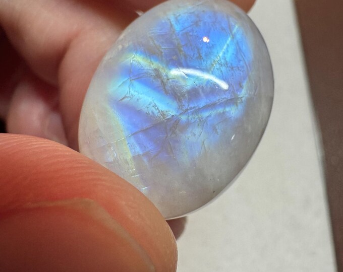57 Carat Natural Royal Blue Moonstone. Natural Gemstone Cabochon. High Shine. Oval Polished. 32 x 22 x8 mm. Jewelry Supplies.