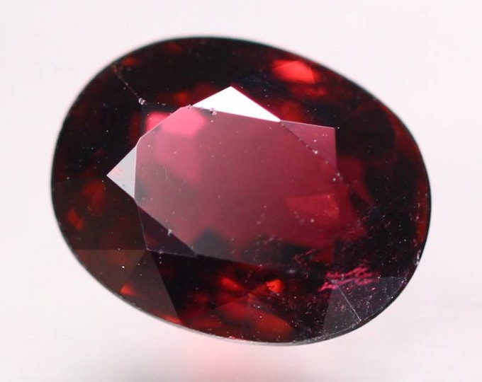 2.67 Carat Natural Rhodolite Garnet Oval Cut Deep Red 9.500 x 7.400 x 5.100mm Loose Gemstone for Jewelry Making, Birthstone Capricorn