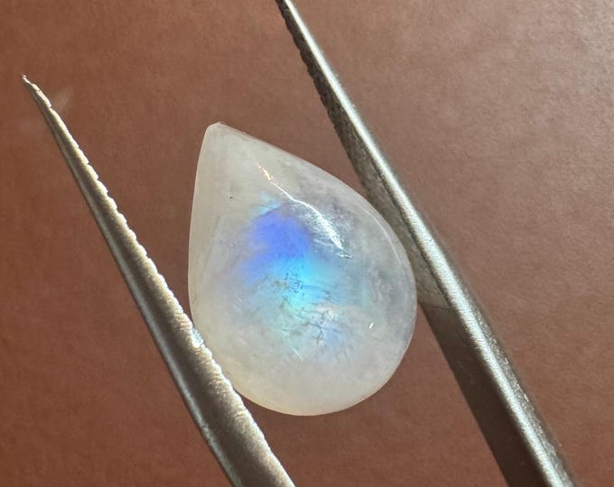 5.00 Carat Natural Royal Blue Moonstone. Natural Gemstone Cabochon. Moderate Flash. Pear Shape. 13 x 9 x 5.7mm. Jewelry Supplies.
