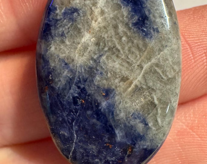 21.55 Carats Genuine Mined Sodalite. Beautiful Specimen for Making Jewellery. Palm Stones. Vibrant Blue. Perfect Gifts. 31.8 x 19.6 x 4.2 mm