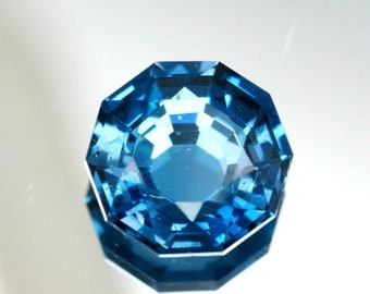2.69 Carat London Blue Topaz Special Round Cut  8.780 x 8.780 x 3.970 mm Loose Gemstone for Jewelry Making and Gifts. Earth Mined