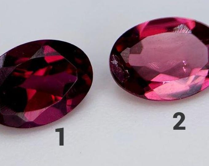 0.90 Carat Natural Grape Garnet. Oval Gemstones for Making Jewellery. SI. 7 x 5 x 3mm. Genuine Mined. Deep Purple. Sold Individually.