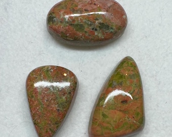 LOT: 3 Piece. 44.45 Carats. Medium Genuine Blood Green Unakite Cabochons. Pocket Stones for Making Jewelry. Pink and Green Cabochons.