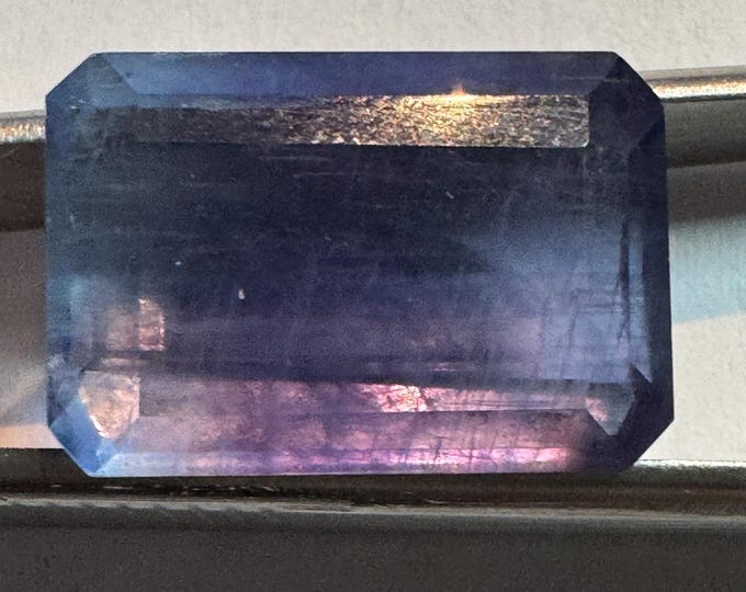 23.50 Carat Blue Fluorite. Large Loose Gemstone. Jewellery Supplies. Gifts. Genuine Mined. SI. 19.7 x 13.4 x 7.9 mm. Collector Stone.