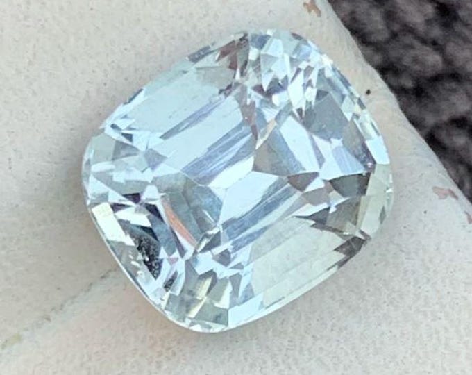 3.10 Carat Natural Light Blue Aquamarine. Faceted Cushion Cut Loose Gemstone. Birthstone Gifts. 9 x 7 x 6 mm. Genuine Mined. VS. Untreated