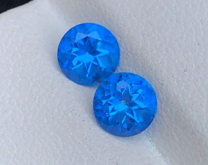 2.15 Carat Azotic Topaz Vibrant Blue Pair. Faceted Round. 6 x 6mm. Natural Gemstone Loose Gemstone for Jewelry Making. Surface Coated.