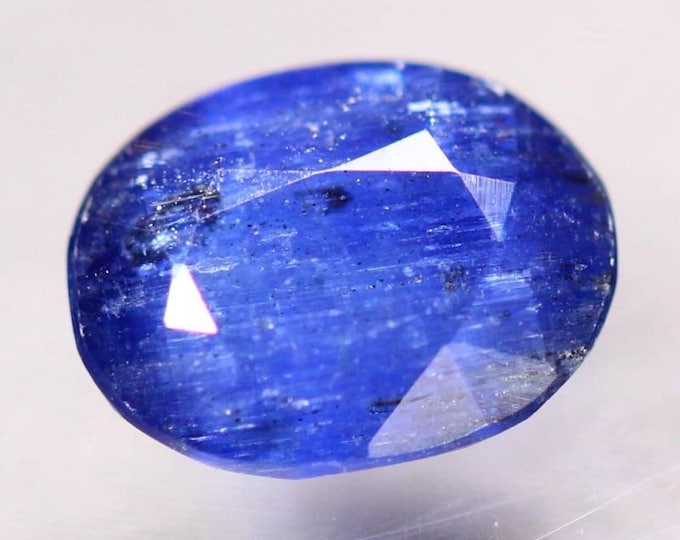 1.45 Carat Natural stunning Blue Kyanite Oval Cut VS 8.100 x 5.900 x 3.300mm Loose Gemstone for Creative Jewelry Making and Gifts
