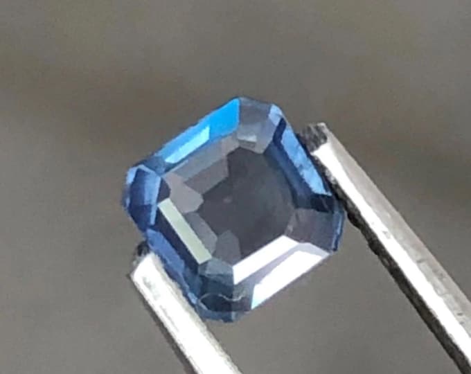0.50 Carat Lovely Natural Blue Sapphire Square Cut VS 3.50 x 3.40 x 1.40 mm Loose Gemstone for Jewelry Making and Gifts. Genuine Mined.