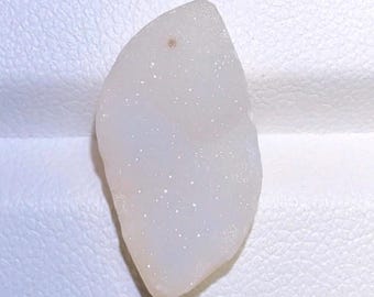 7.02 Carat Natural Blush Druzy Glitter Agate Freeform  20.0 x 10.0 x 4.00 mm Gemstone for Jewelry Making and Gifts. Earth Mined.