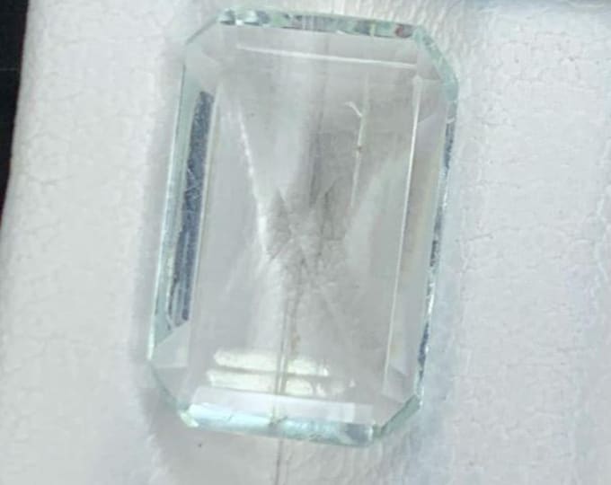 Discounted: 3.45 Carat Natural Aquamarine. Faceted Rectangle Cut Loose Gemstone for Making Pendants. Internal Crack. 12 x 8 x 3 mm.