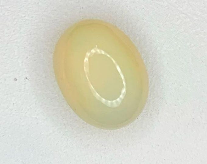 1.80 Carat "Potch" Welo Opal. 10 x 8 x 5. Untreated. Gemstone Beads. Cabochon. Birthstone Gift. Natural Gemstones. Oval Cab. No Flash.