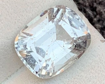 2.95 Carat Natural Light Blue Aquamarine. Faceted Cushion Cut Loose Gemstone. Birthstone Gifts. 9 x 6 x 5 mm. Genuine Mined. SI. Untreated