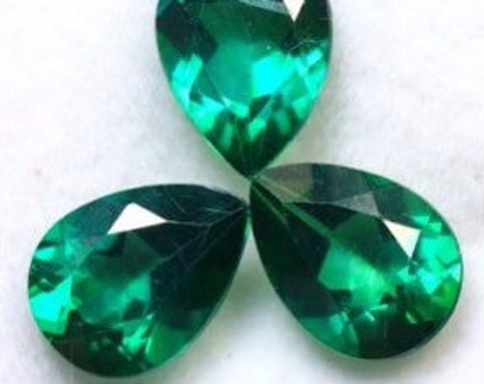 0.82 Carats Authentic Mined Green Coated Topaz Faceted Pear Shape Loose Gemstones for Making Jewellery. VVS. 6.9 x 4.7 x 3.2mm. Birthstone