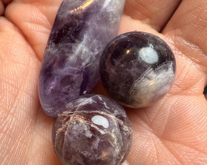 87.50 Carat Amethyst Gemstone Lot. Purple Quartz. Tumbled Specimen. Two 15.5 mm Spheres. Earth Mined. Collectors Lot.