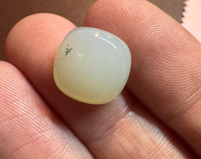 6.40 Carat Teal Chalcedony. Earth Mined Gemstones. Cuchion Cut. Cabochon. Untreated. Jewelry Supplies and Gifts. 12 x 12 x 5.7