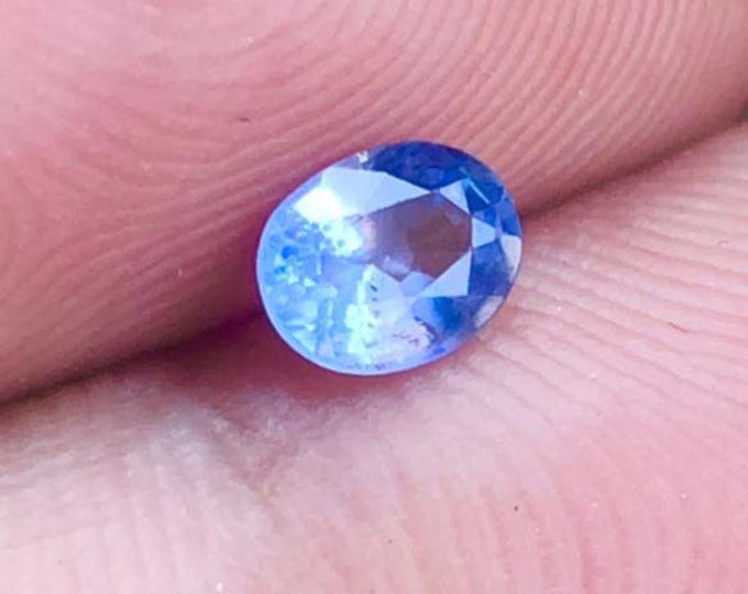 0.40 Carat Natural Blue Sapphire Oval Cut. Genuine Earth Mined. SI. 5.2 x 3.9 x 2.7 mm. Heated. Loose Gemstones for Jewelry. Africa