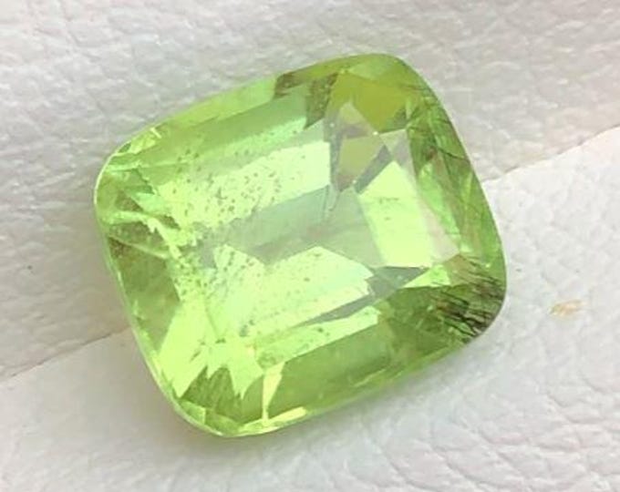 2.30 Carat Genuine Mined Rutile Peridot Faceted Loose Gemstone for Making Jewellery. Cushion Cut. 8 x 6.9 x 3.9 mm. Untreated. VS Grade