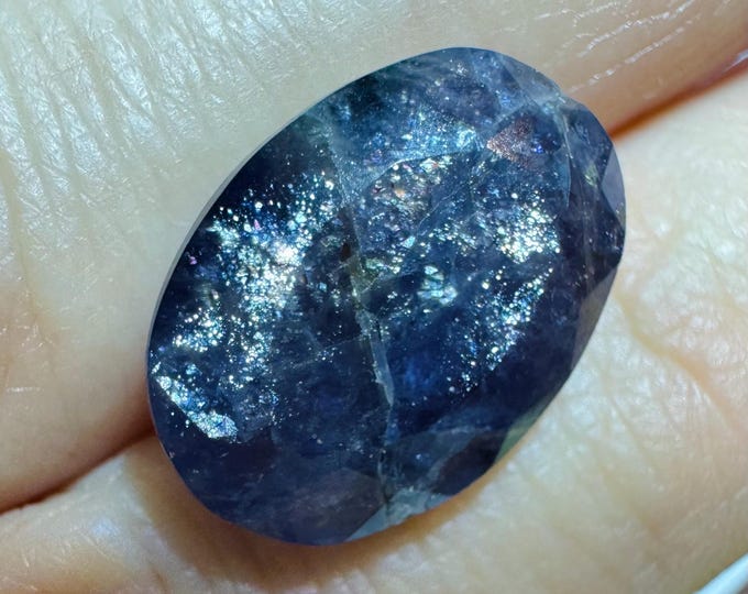 7.10 Carat Iolite Sunstone. Unique and Natural Multi Coloured Loose Gemstone for Jewelry Making. Creative Artisans and Gifts. Purple Stone