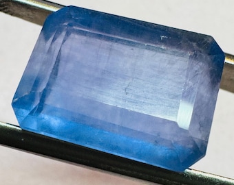 25.55 Carat Blue Fluorite. Large Loose Gemstone. Jewellery Supplies. Gifts. Genuine Mined. SI. 17.7 x 15.8 x 8.3 mm. Collector Stone.