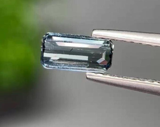 Natural Blue Green Tourmaline 0.61 Cts. Loose Gemstones for Jewelry. SI. Great Quality. Natural Untreated. 7.2 x 3.6 x 2.4 mm
