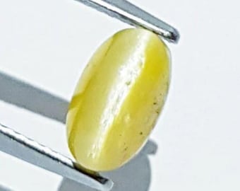 1.72 Carat Untreated Natural Opal Cat’s Eye From Africa. Lovely Yellow Cabochon for Making Jewellery. Loose Gemstones. Oval Opal.