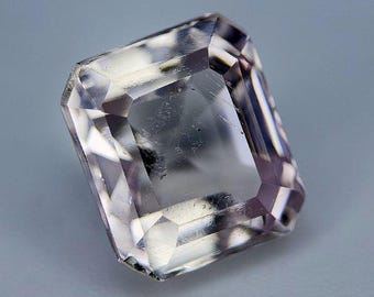 6.28 Carat Natural Kunzite Loose Gemstone for Jewelry. SI. Light Pink. Faceted Emerald Cut. Genuine Mined. 11 x 9 x 7 mm. Jewellery Supplies