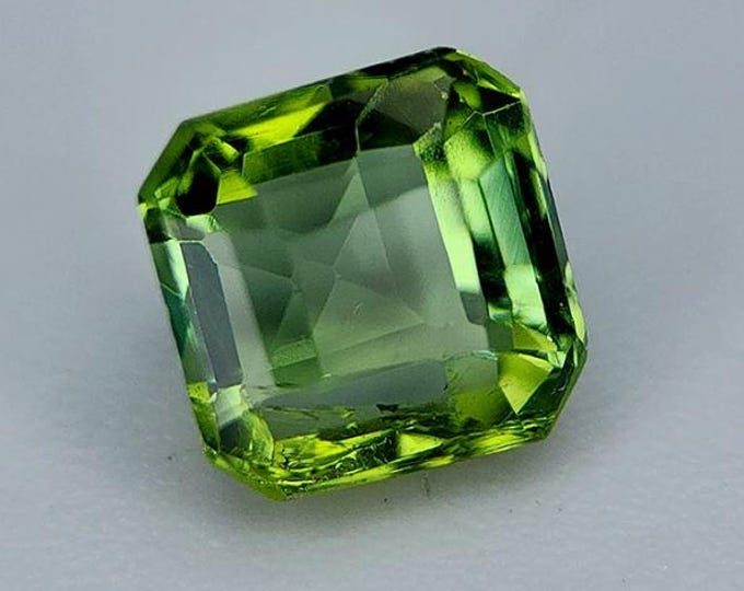 0.91 Carat Natural Tourmaline. Faceted Square Cut. Loose Gemstones for Jewelry. SI. Natural Untreated. 5 x 5 x 4 mm. Birthstone Gifts.