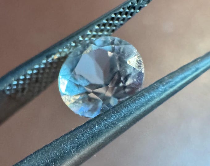 1.20 Carat Natural White Topaz. VVS Round. 6mm. Heated. Loose Gemstone for Jewelry Making and Gifts. Earth Mined.