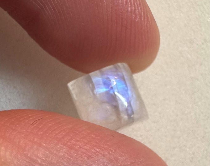 2.70 Natural Royal Blue Moonstone. Natural Gemstone Cabochon. Moderate Shine. Square Polished. 7.8 x 8 x 4.2 mm. Jewelry Supplies.