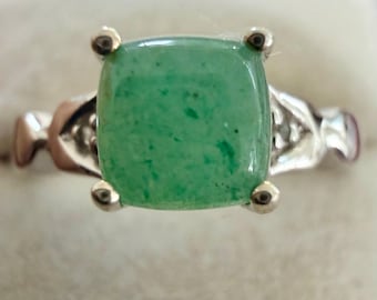 2.60 Gr Natural Apple Green Aventurine 6.0 x 6.0 x 2.6 mm with White Zircon Shoulder Stones, Hallmarked 925 Sterling Silver TCW 13.0, Size 7