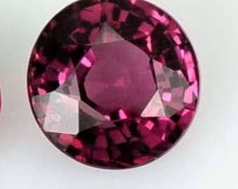 0.65 Carat Earth Mined Grape Garnet Faceted Oval Loose Gemstone. Purple Garnet. Jewelry Supplies. Rings. Gifts. 5.0 x 5.0 mm. Untreated