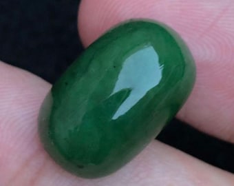 19.80 Carats B.C Canadian Jade Gemstone for Necklace & Gifts. Cabochon Beautiful Green Pendant Stone. Created in B.C Canada. Fraser Valley.