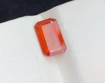 2.40 Carat Spessartite Fanta Garnet. 8.9 x 5.7 x 3.5 mm. Loose Gemstone for Ring or Jewellery Making. Included Grade. Faceted Emerald