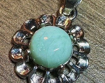 Real Chinese Jade Horn Pendant for Necklace & Gifts. 28.8 Carat Total. Beautiful Green Pendant with Silver Coloured Clasp. Created in Canada