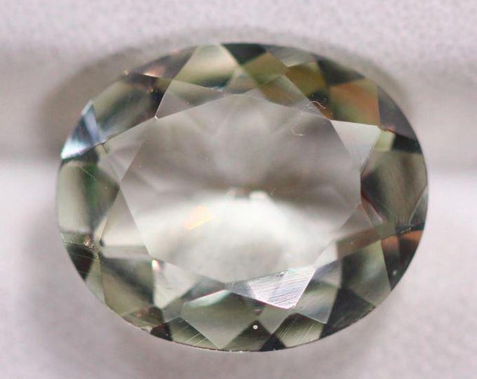 3.95 Carat Green Prasolite Amethyst. Natural Gemstones. Green Amethyst Loose Gemstone. Faceted Cut. Green Quartz. Crystal Gifts. Crafts.