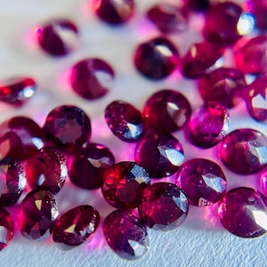 Rhodolite Garnet Pair of Lovely Purple Red Round Cut 2.5 x 2.5 x 1.8 Loose Gemstones for Jewelry Making, Gifts and Precious Stone Projects.
